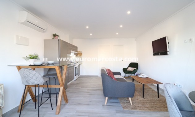 Sale - Townhouse - Torrevieja - TORREVIEJA