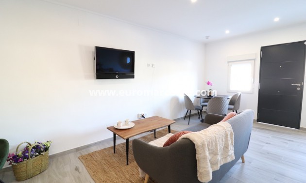 Sale - Townhouse - Torrevieja - TORREVIEJA