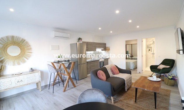 Sale - Townhouse - Torrevieja - TORREVIEJA