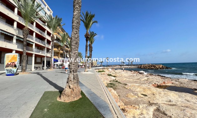 Sale - Townhouse - Torrevieja - TORREVIEJA