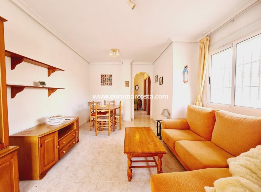 Sale - Apartment / flat - La Mata