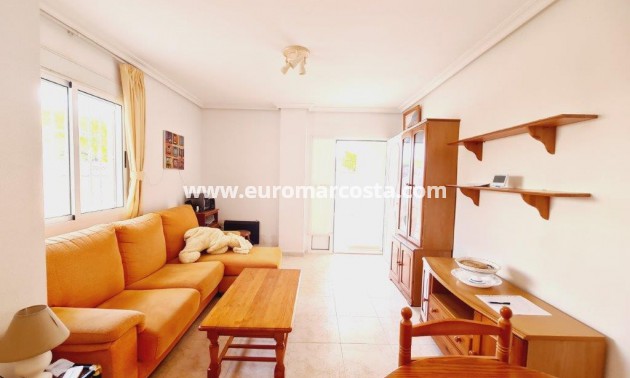 Sale - Apartment / flat - La Mata