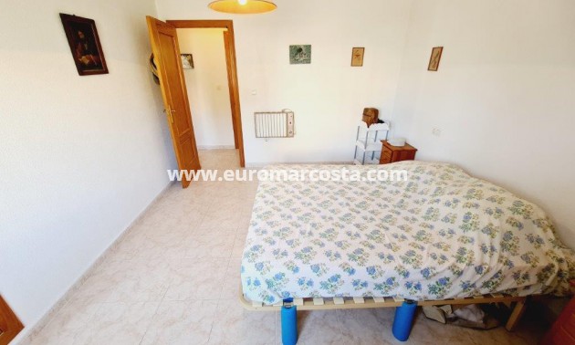 Sale - Apartment / flat - La Mata