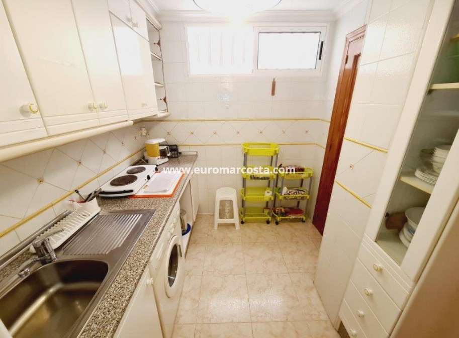 Sale - Apartment / flat - La Mata