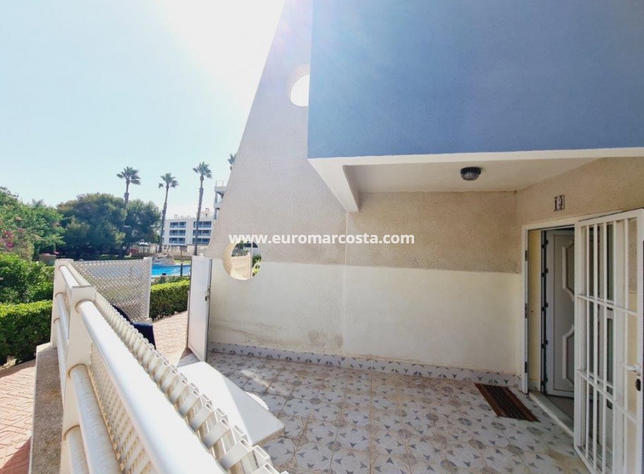 Sale - Apartment / flat - La Mata
