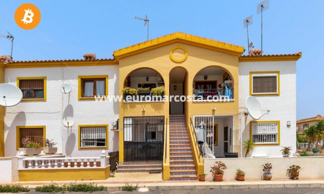 Objekte zum Wiederverkauf - Wohnung - Orihuela Costa