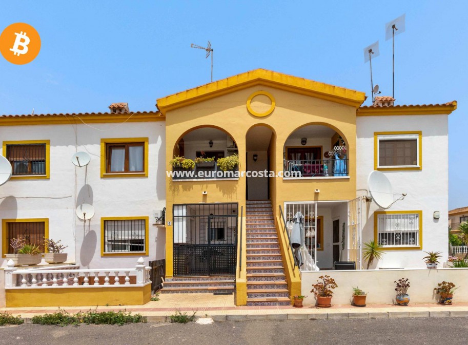 Objekte zum Wiederverkauf - Wohnung - Orihuela Costa
