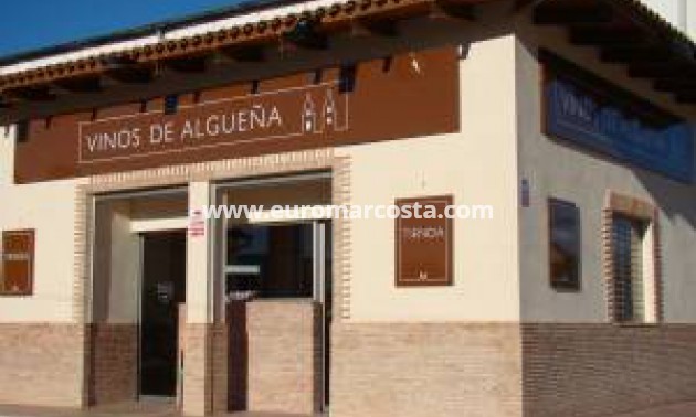 Objekte zum Wiederverkauf - Landhaus - Algueña - casco urbano