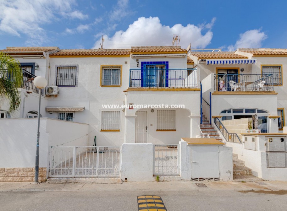 Sale - Bungalow Planta Alta - Torrevieja - TORREVIEJA