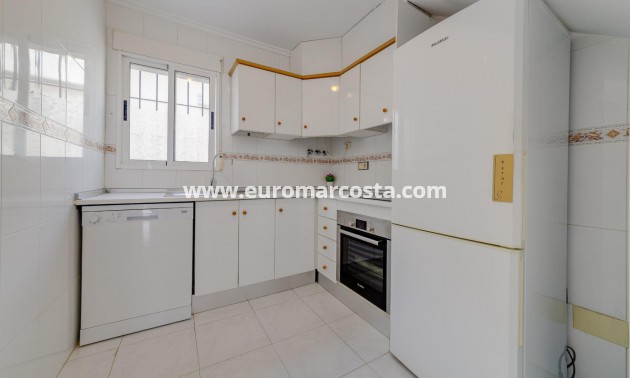 Sale - Bungalow Planta Alta - Torrevieja - TORREVIEJA