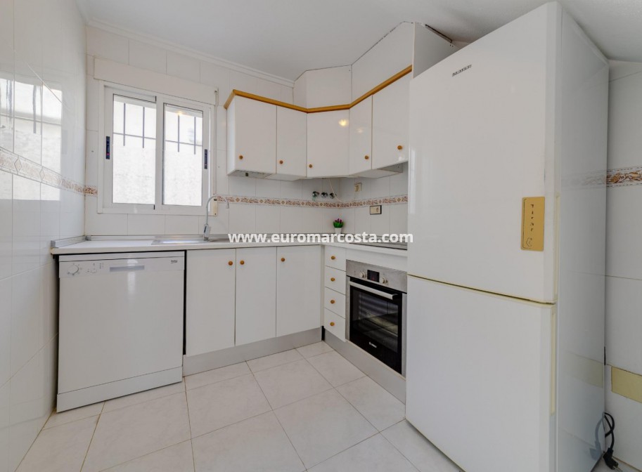 Sale - Bungalow Planta Alta - Torrevieja - TORREVIEJA