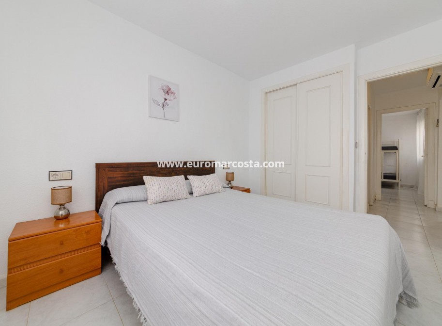 Sale - Bungalow Planta Alta - Torrevieja - TORREVIEJA