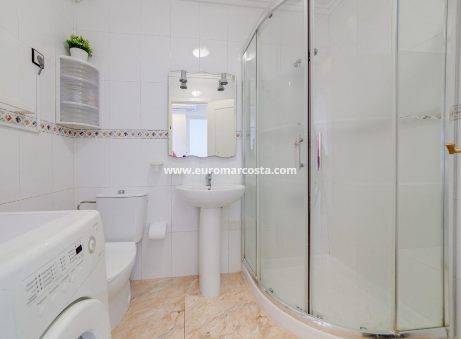 Sale - Bungalow Planta Alta - Torrevieja - TORREVIEJA