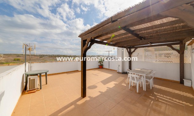 Sale - Bungalow Planta Alta - Torrevieja - TORREVIEJA