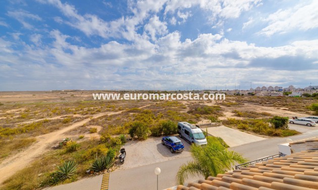Sale - Bungalow Planta Alta - Torrevieja - TORREVIEJA