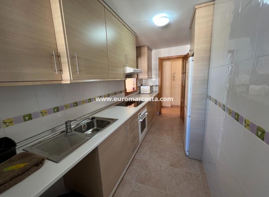 Sale - Apartment / flat - Guardamar del Segura