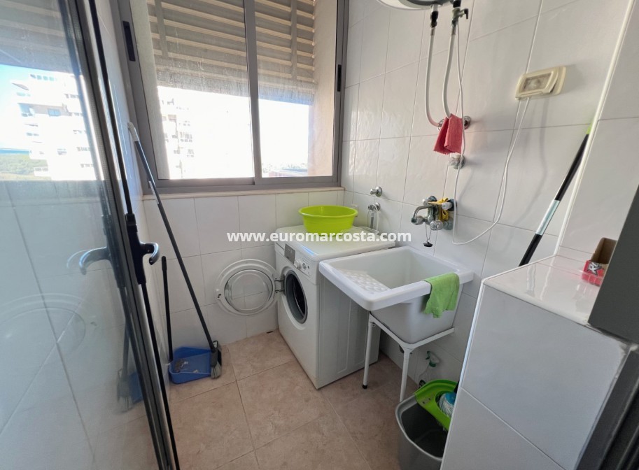 Sale - Apartment / flat - Guardamar del Segura
