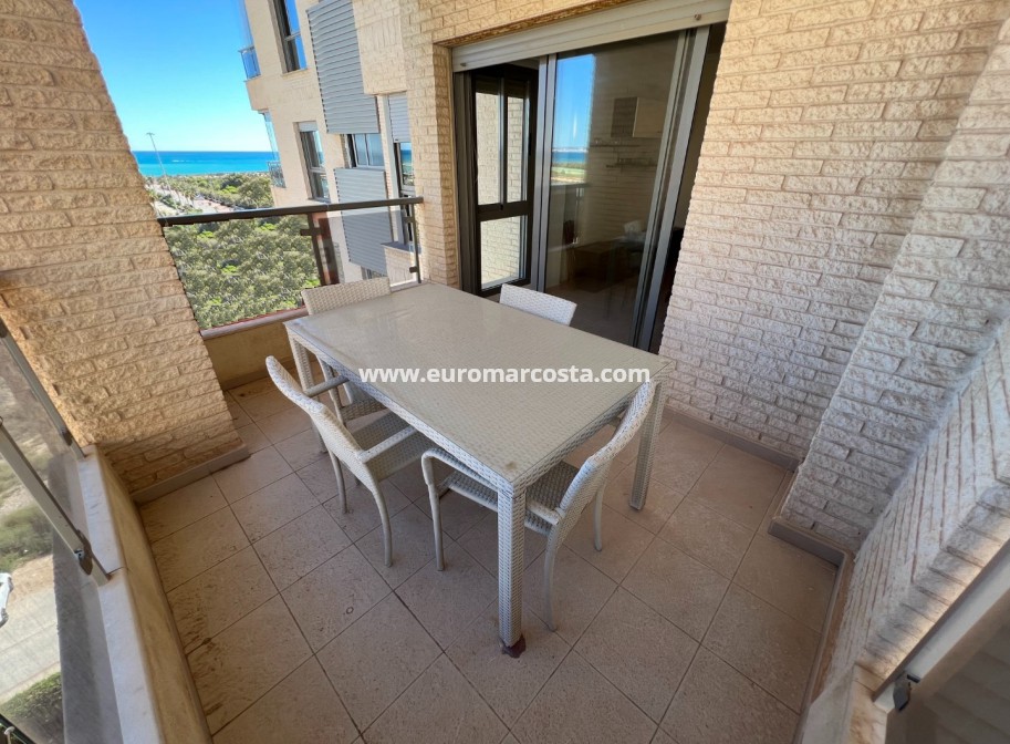 Sale - Apartment / flat - Guardamar del Segura