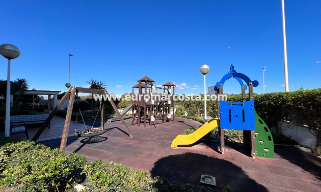 Sale - Apartment / flat - Guardamar del Segura