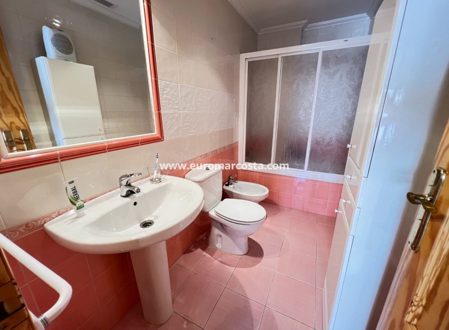 Venta - Apartamento / piso - Guardamar del Segura