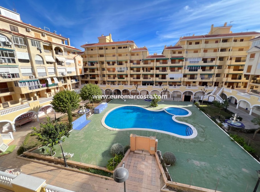 Objekte zum Wiederverkauf - Wohnung - La Mata