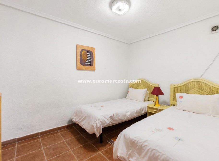 Venta - Villa - Orihuela Costa