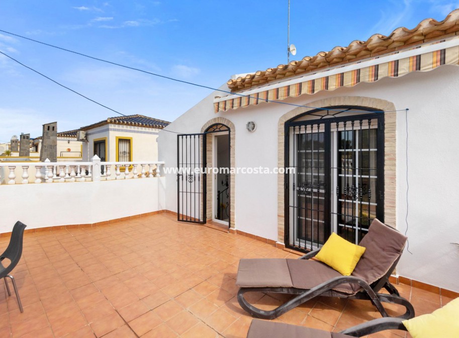 Venta - Villa - Orihuela Costa