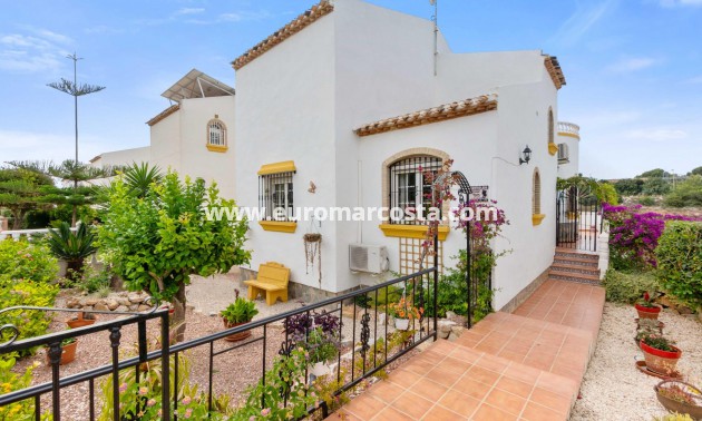 Venta - Villa - Orihuela Costa